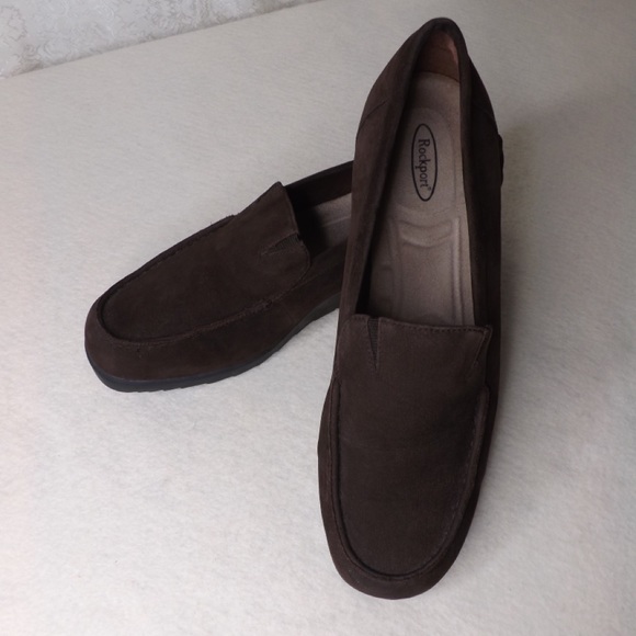 rockport women's shoes near me